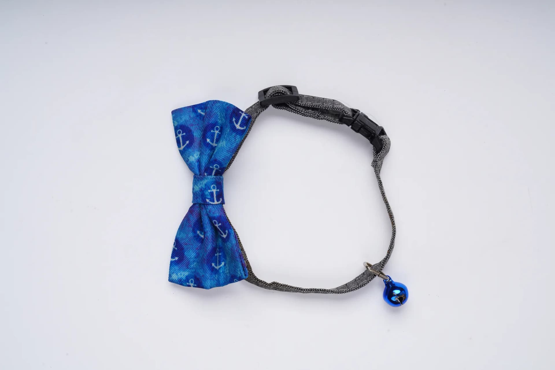 Companion Needs Prime Bow Tie Collar view 3