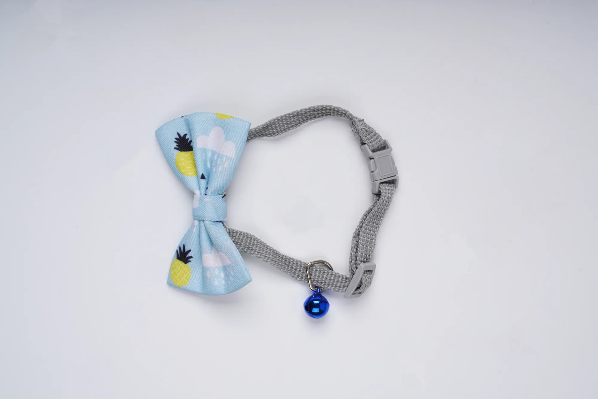 Companion Needs Prime Bow Tie Collar view 2