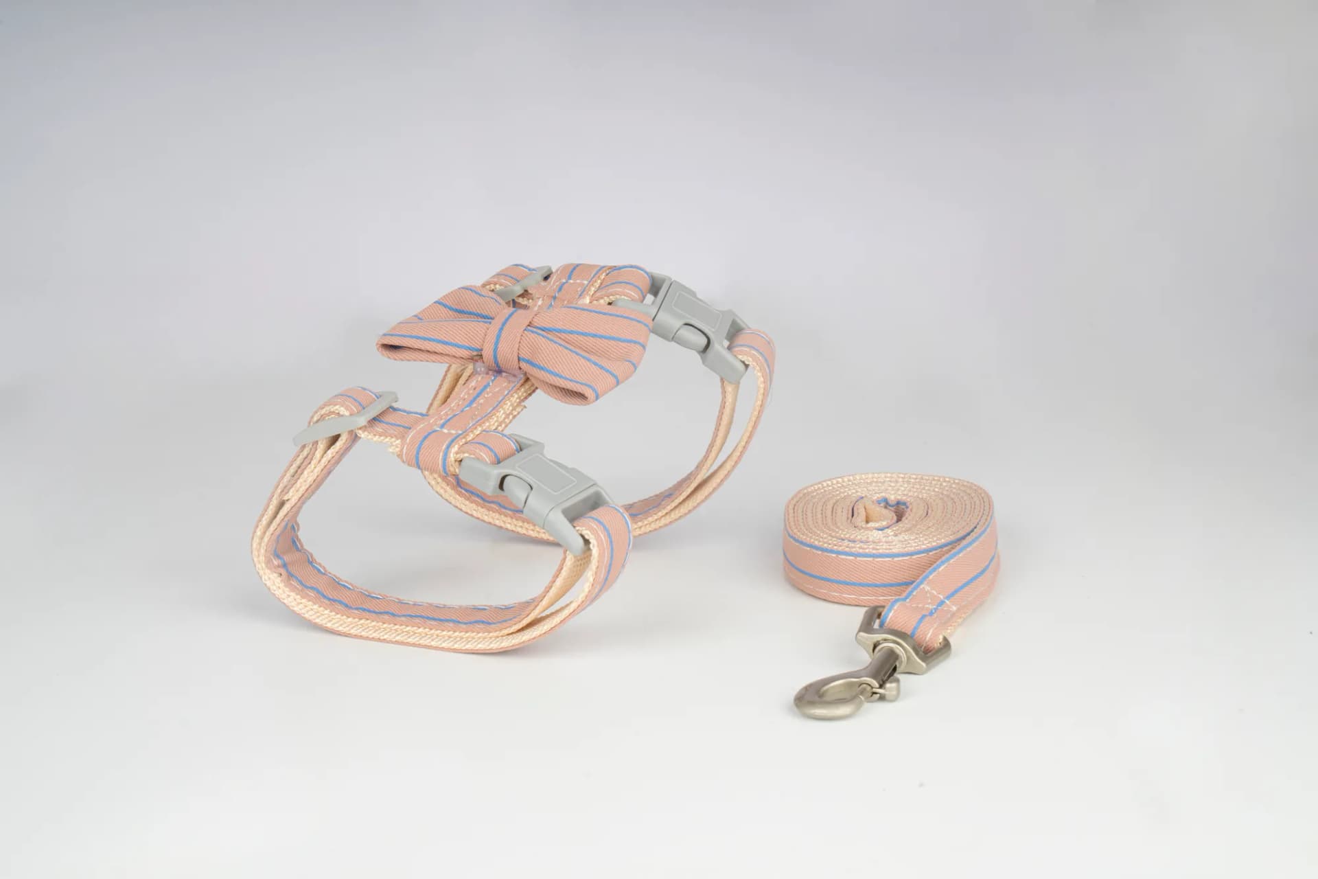 Companion Needs Cat Set Bow Harness view 4