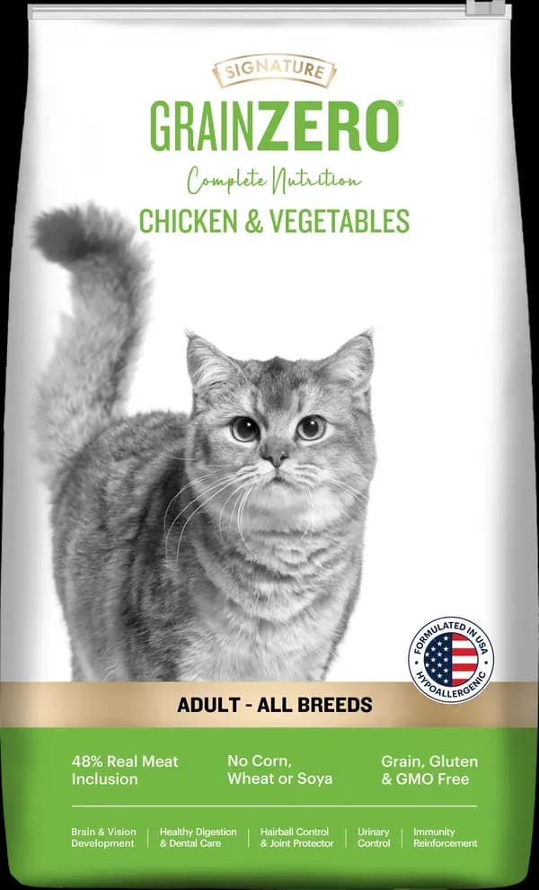 Signature Chicken Vegetable Adult Cat Dry Food view 2